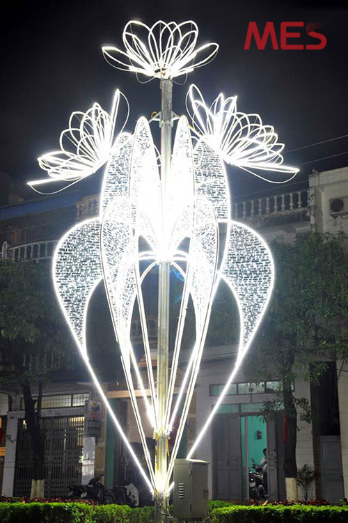 99+ mẫu đèn LED trang trí đường phố đẹp nhất năm 2020